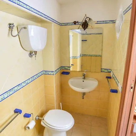 Apartment Solemareponza Circe - Le Piscine Naturali *